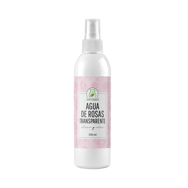 Agua de rosas transparente